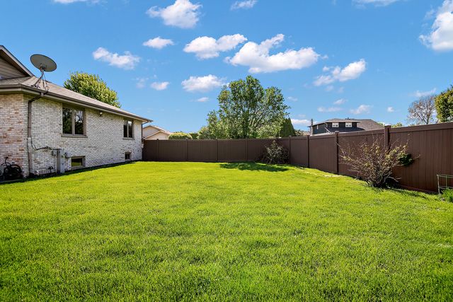 11746 Innishmor Court, Orland Park, IL 60467