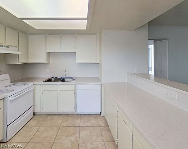 2201 James Bilbray Drive, Las Vegas, NV 89108