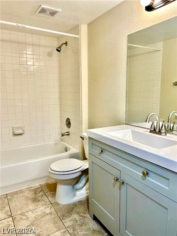 2201 James Bilbray Drive, Las Vegas, NV 89108