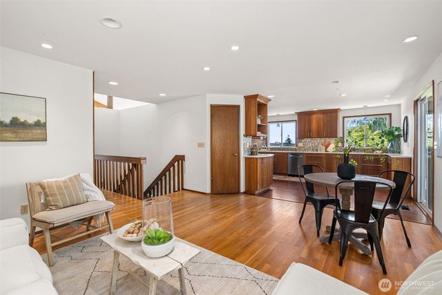 2801 Narrows Place, Tacoma, WA 98407