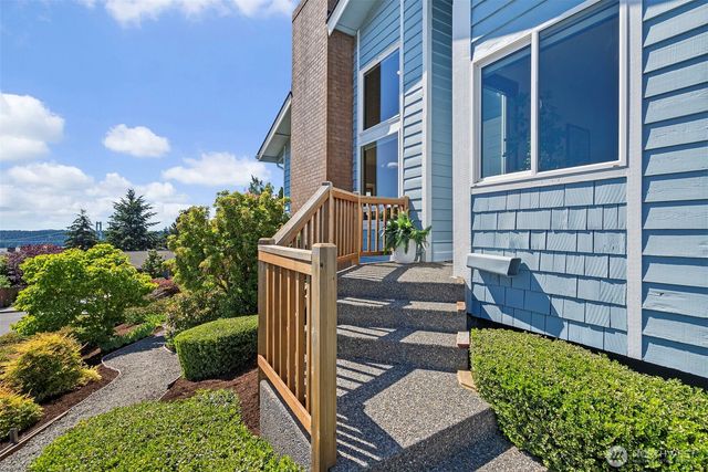 2801 Narrows Place, Tacoma, WA 98407