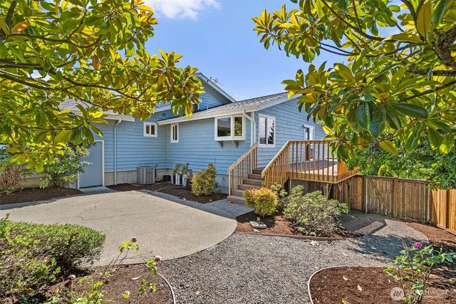 2801 Narrows Place, Tacoma, WA 98407