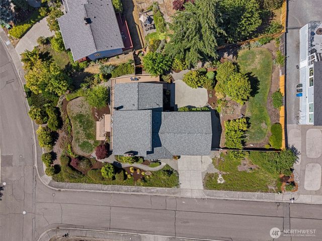 2801 Narrows Place, Tacoma, WA 98407