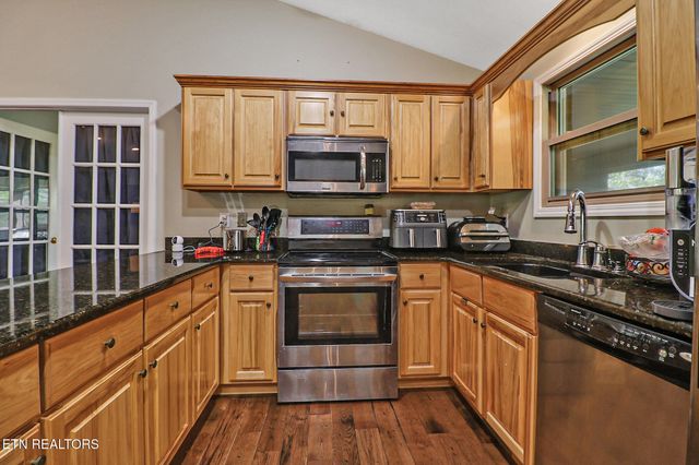 169 Catoosa Canyon Drive, Crossville, TN 38571
