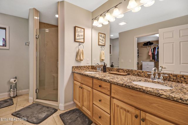 169 Catoosa Canyon Drive, Crossville, TN 38571