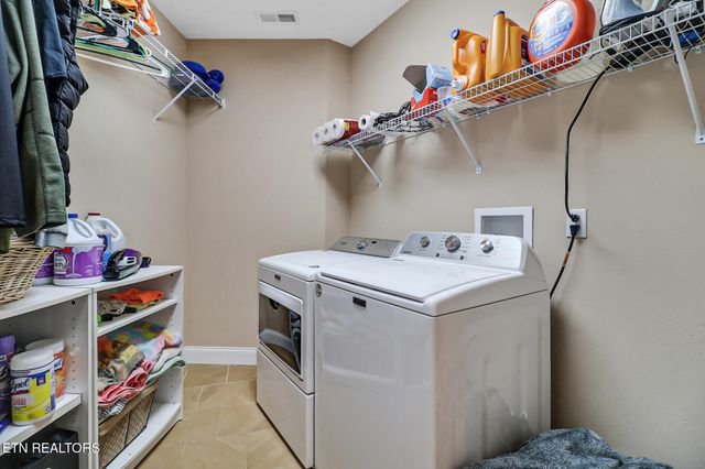169 Catoosa Canyon Drive, Crossville, TN 38571