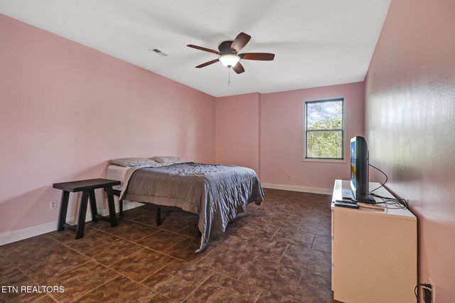 169 Catoosa Canyon Drive, Crossville, TN 38571