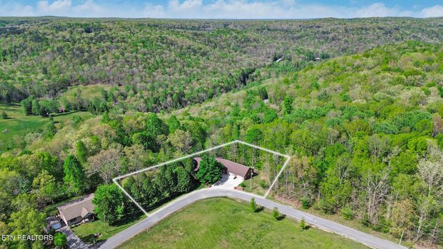 169 Catoosa Canyon Drive, Crossville, TN 38571