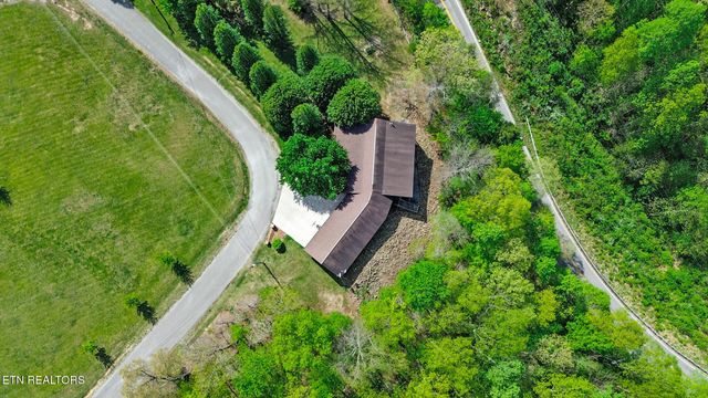 169 Catoosa Canyon Drive, Crossville, TN 38571