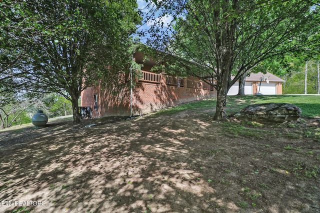 169 Catoosa Canyon Drive, Crossville, TN 38571