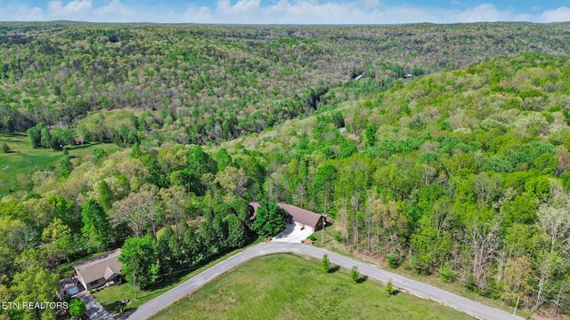 169 Catoosa Canyon Drive, Crossville, TN 38571
