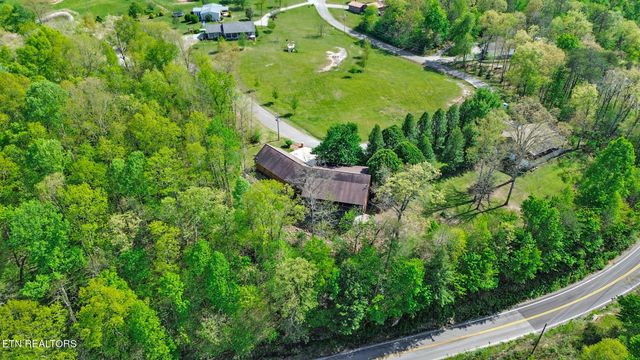169 Catoosa Canyon Drive, Crossville, TN 38571