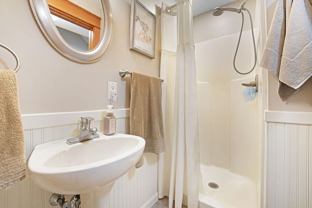 6 Walters Way, Dartmouth, MA 02747