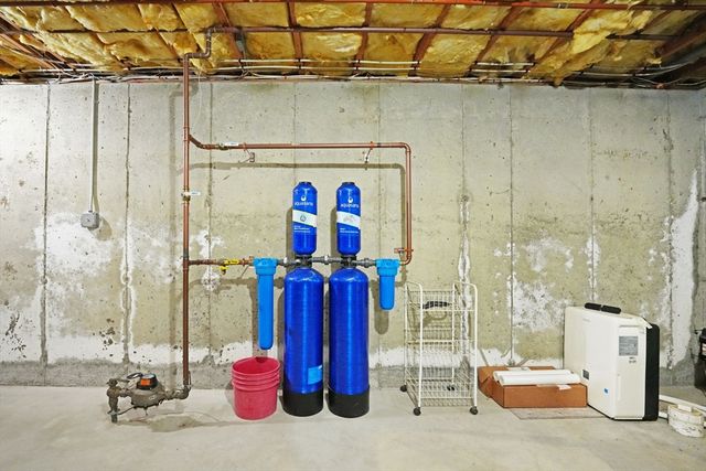 6 Walters Way, Dartmouth, MA 02747