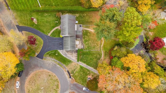 6 Walters Way, Dartmouth, MA 02747