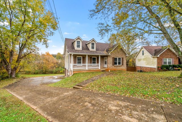 626 Bay Ln, Clarksville, TN 37042