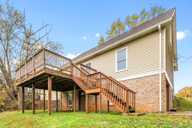 626 Bay Ln, Clarksville, TN 37042