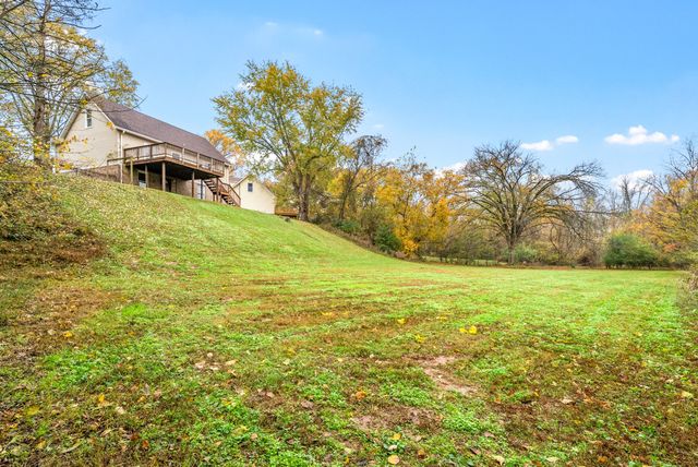 626 Bay Ln, Clarksville, TN 37042