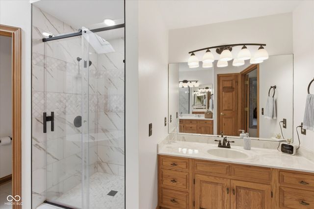 1353 Bur Oak Court, Avon, IN 46123