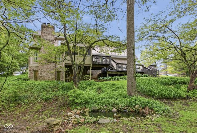 1353 Bur Oak Court, Avon, IN 46123