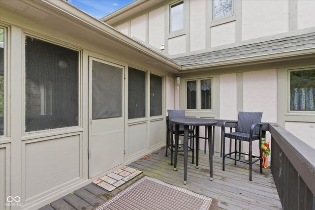1353 Bur Oak Court, Avon, IN 46123