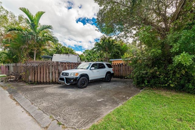 1611 Fletcher Street 2, Hollywood, FL 33020