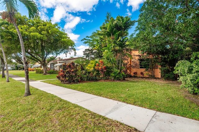 1611 Fletcher Street 2, Hollywood, FL 33020