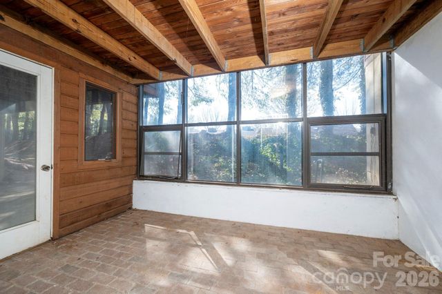 402 Woodfield Drive, Asheville, NC 28803