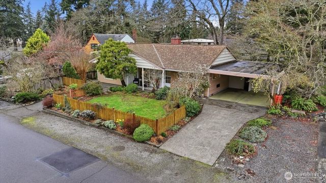 1312 N 171st Street, Shoreline, WA 98133