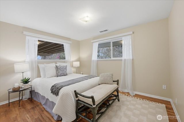 1312 N 171st Street, Shoreline, WA 98133