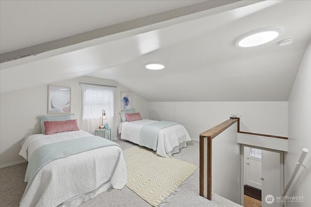 1312 N 171st Street, Shoreline, WA 98133