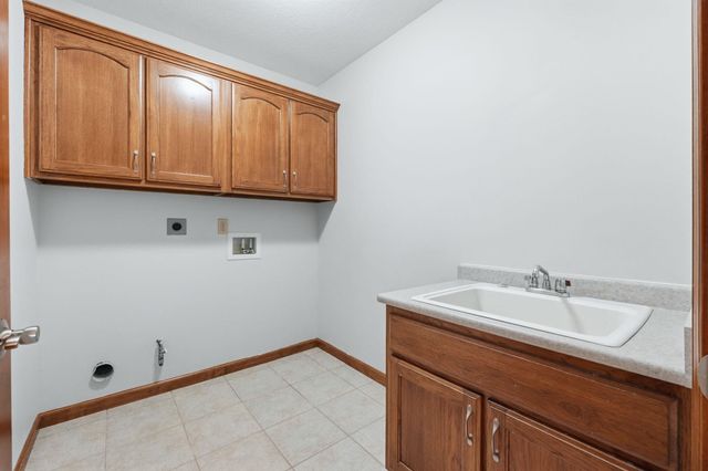 12814 Chaplin Court, Fort Wayne, IN 46845