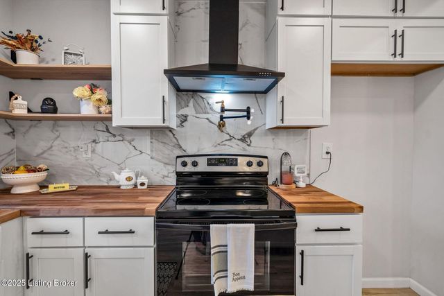 1601 Birch Ct, Radcliff, KY 40160