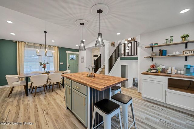 1601 Birch Ct, Radcliff, KY 40160