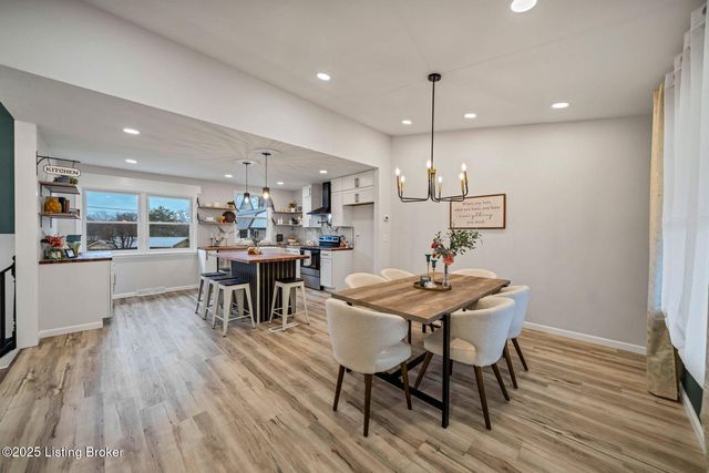 1601 Birch Ct, Radcliff, KY 40160