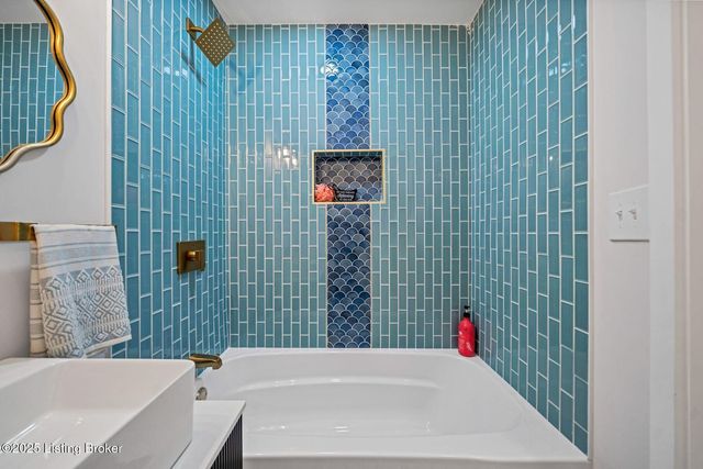 1601 Birch Ct, Radcliff, KY 40160