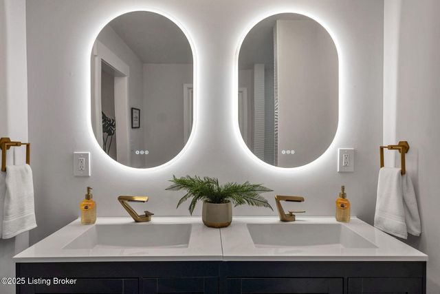 1601 Birch Ct, Radcliff, KY 40160