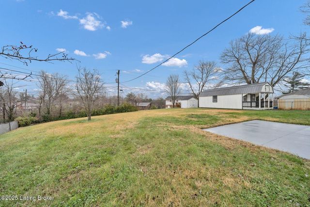 1601 Birch Ct, Radcliff, KY 40160