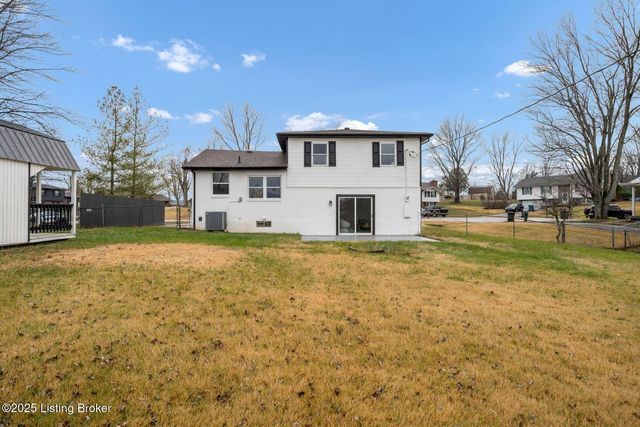 1601 Birch Ct, Radcliff, KY 40160