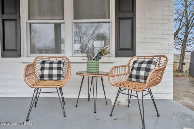 1601 Birch Ct, Radcliff, KY 40160