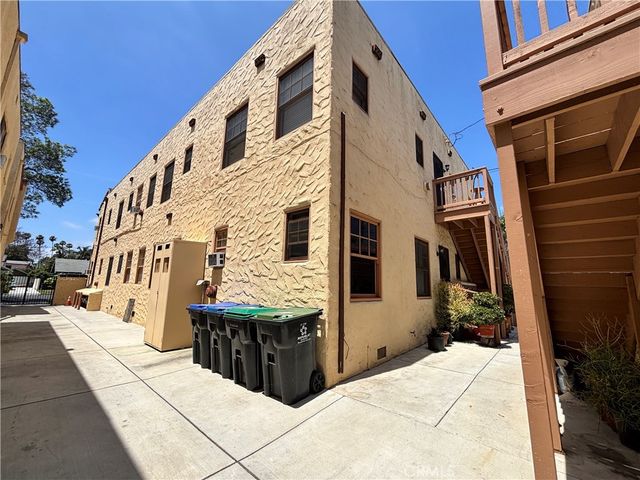 925 N Lacy Street, Santa Ana, CA 92701