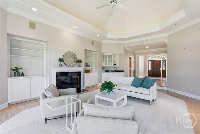 2 Low Country Lane, Savannah, GA 31411