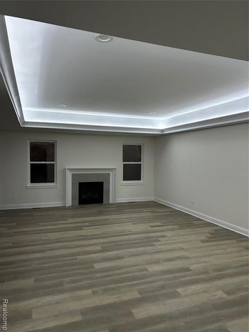 42541 Colonial Road, Belleville, MI 48111