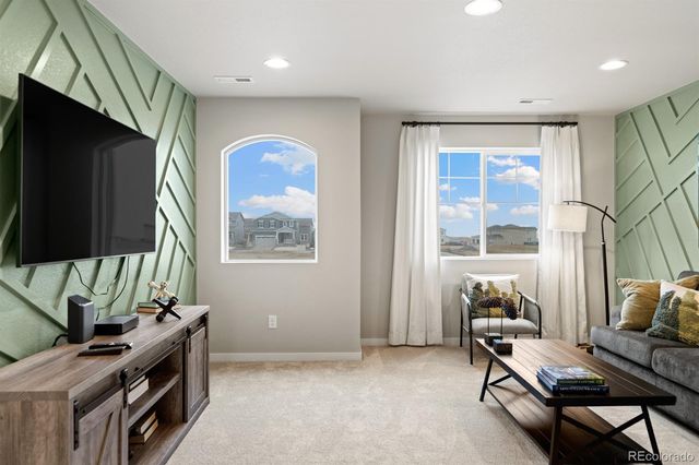 796 N Carrie Court, Watkins, CO 80137