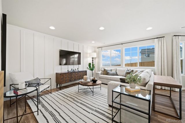 796 N Carrie Court, Watkins, CO 80137