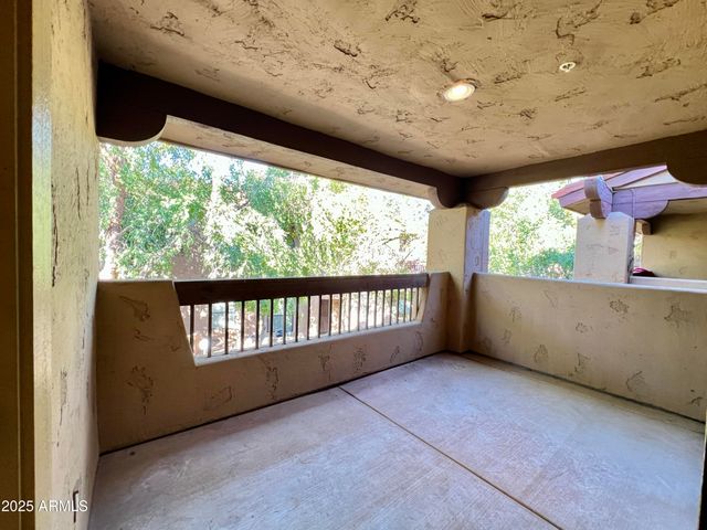 1351 N PLEASANT Drive 2057, Chandler, AZ 85225