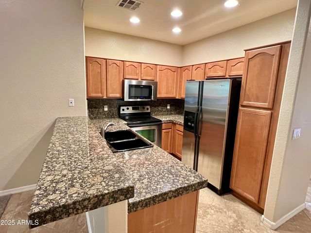 1351 N PLEASANT Drive 2057, Chandler, AZ 85225