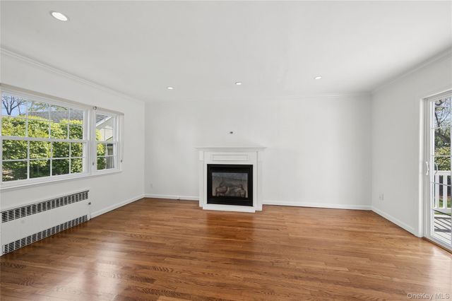 101 Harvard Avenue, Rockville Centre, NY 11570