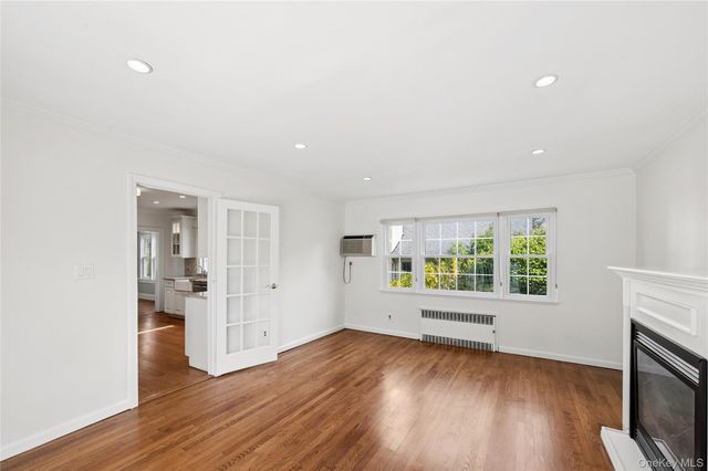 101 Harvard Avenue, Rockville Centre, NY 11570