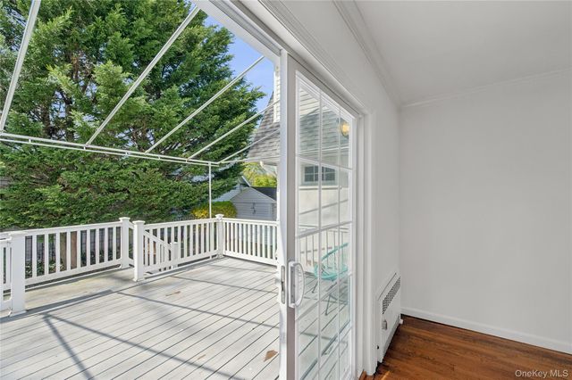 101 Harvard Avenue, Rockville Centre, NY 11570